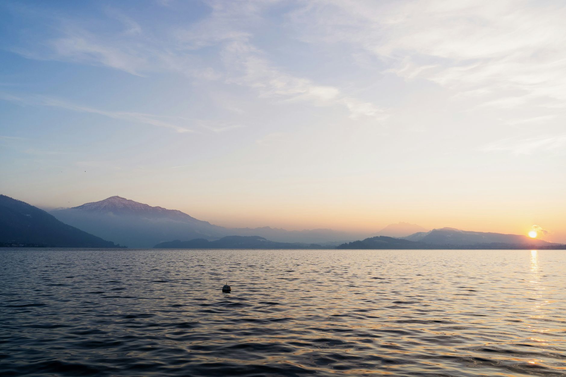 Cold Water Swimming Has Gone Mainstream in Britain, Here’s the Science Behind the Hype